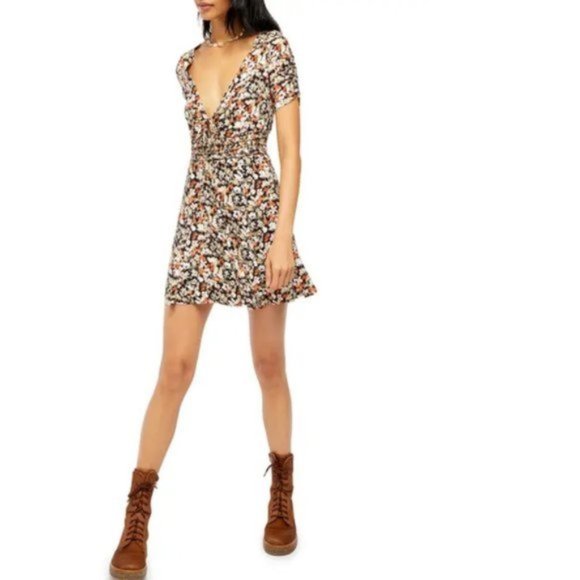 Free People Dresses & Skirts - Free People Forget Me Not Floral Minidress.